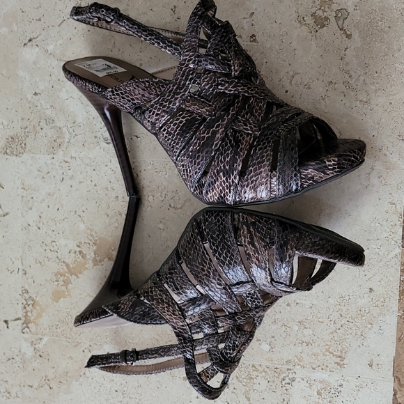 Worthington faux snakeskin opened toe heels/sandals. NWT size 7 - Picture 3 of 7